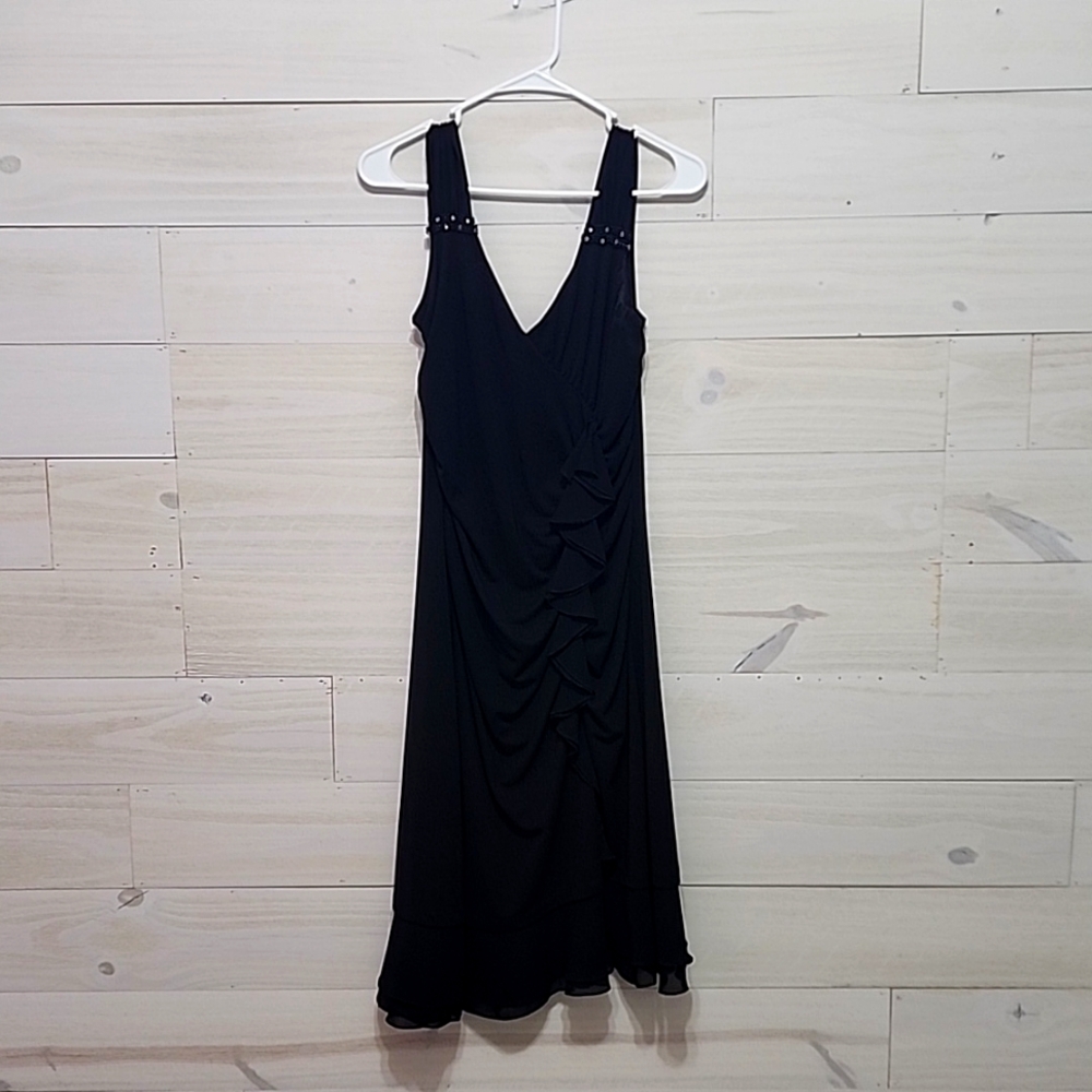 Flowy dance black dress below the knee sexy sweet formal